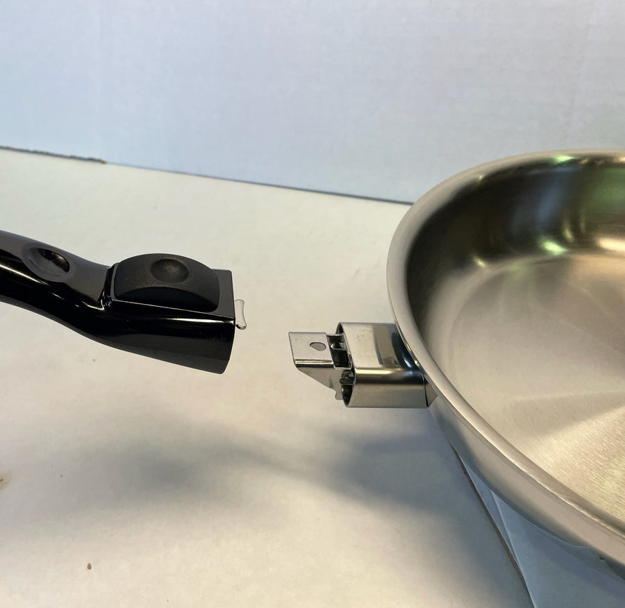 STH014-B Detachable Stick Handle Kit for Saute' Fry Pans - WaterlessCookware
